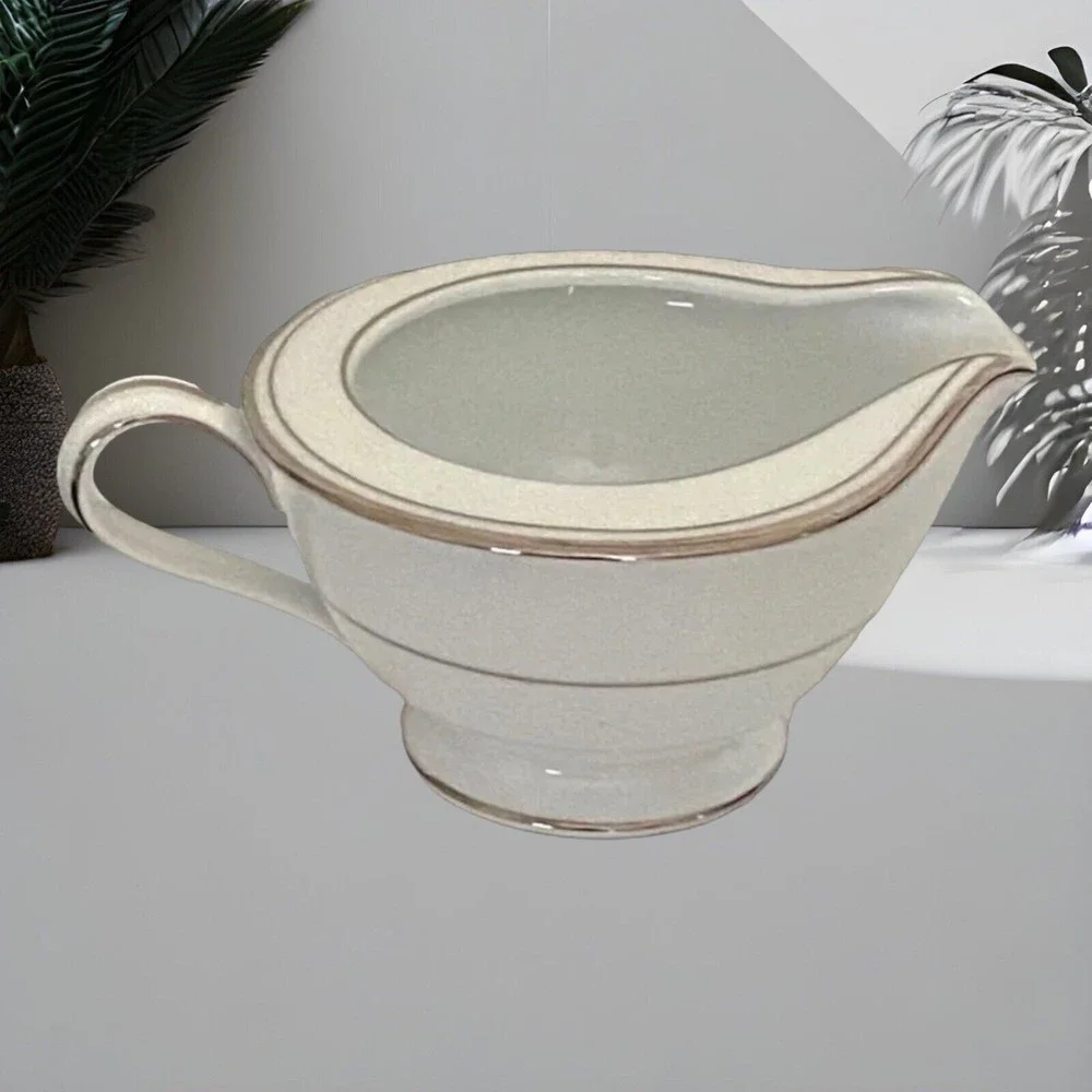 Creamer Silver Ecstasy by Zylstra 2 5/8
